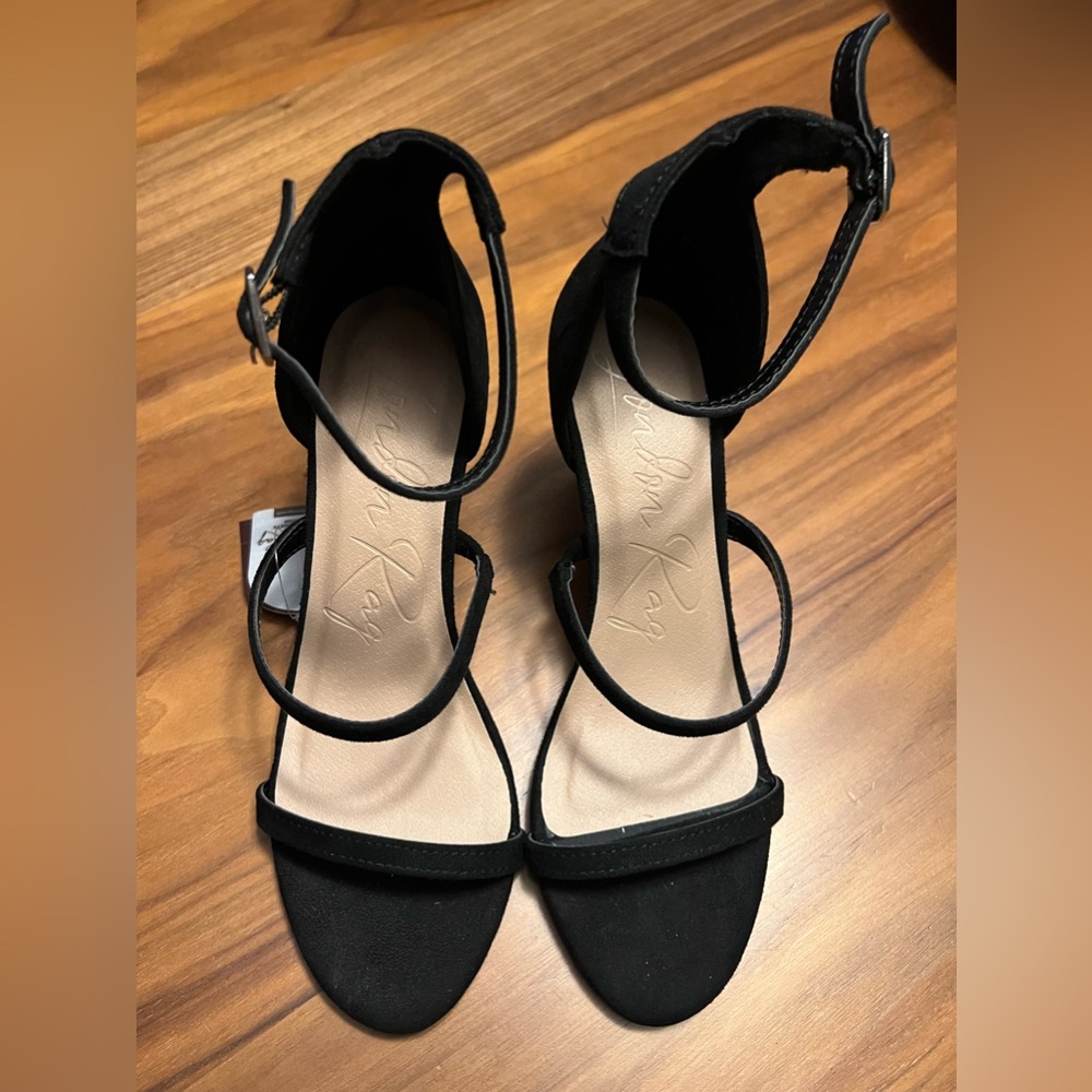 NWOB. London Rag heels, Black suede.
